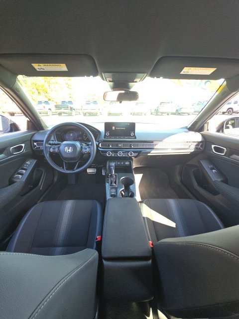 Used 2025 Honda Civic Sport image 15