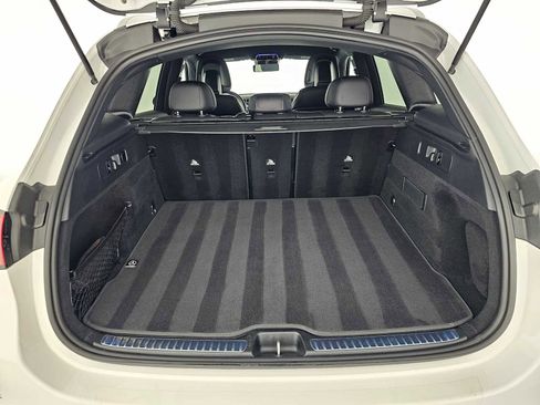 Certified 2025 Mercedes-Benz GLC 300 image 16