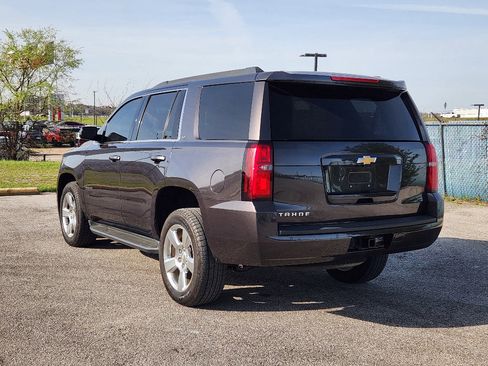 Used 2017 Chevrolet Tahoe LT image 3