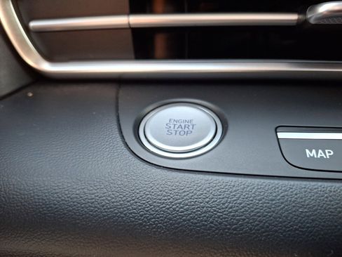 Certified 2023 Hyundai Elantra Limited w/ Cargo Package FWD image 24