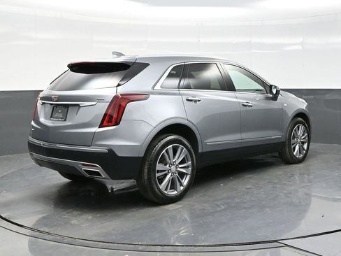 Certified 2025 Cadillac XT5 Premium Luxury image 7