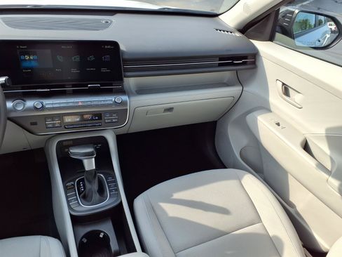 Used 2026 Hyundai Kona SEL Sport FWD image 3