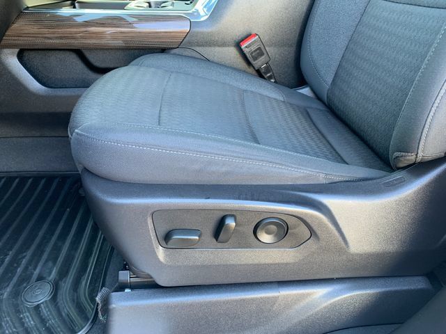 Certified 2025 Chevrolet Silverado 3500 LT w/ Safety Package AWD/4WD image 20