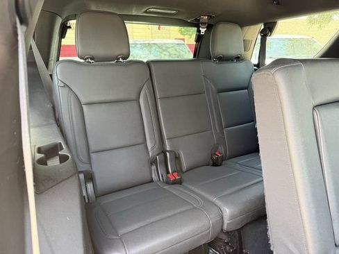 Used 2023 Chevrolet Tahoe LT w/ Luxury Package AWD/4WD image 33