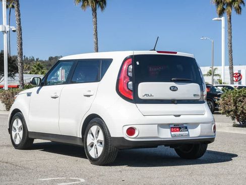 Used 2016 Kia Soul EV FWD image 7