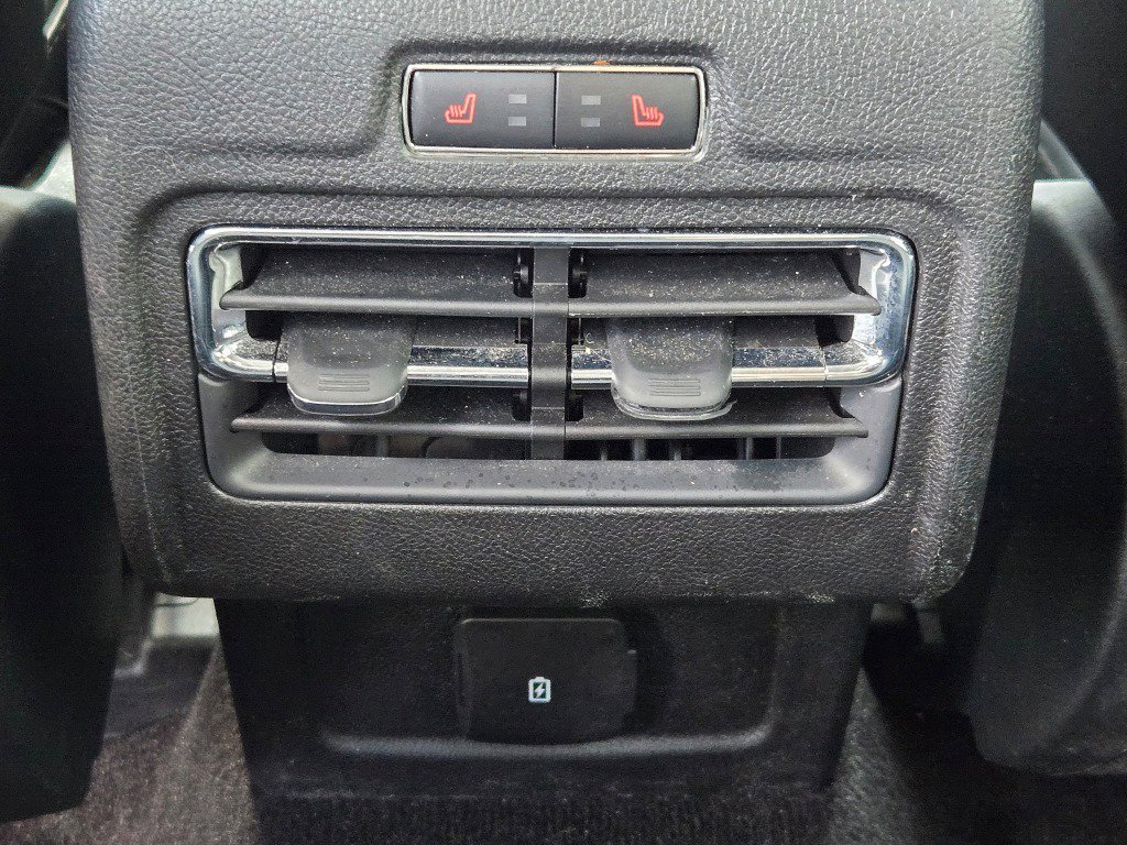 Used 2022 Lincoln Corsair AWD w/ Equipment Group 101A image 17