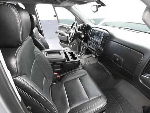Used 2018 Chevrolet Silverado 1500 LT w/ All Star Edition AWD/4WD image 45