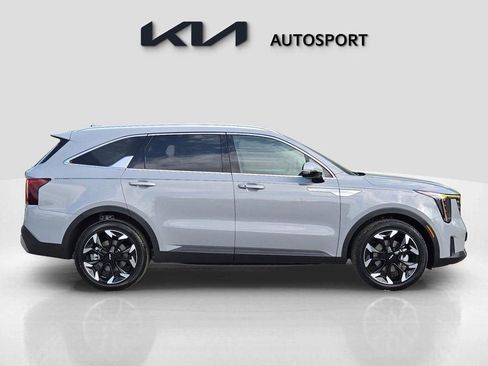 New 2026 Kia Sorento EX FWD image 7