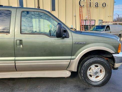 Used 2000 Ford Excursion Limited image 11