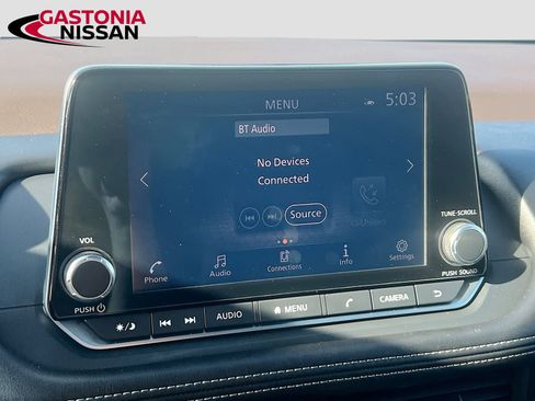 Used 2023 Nissan Rogue SV image 18