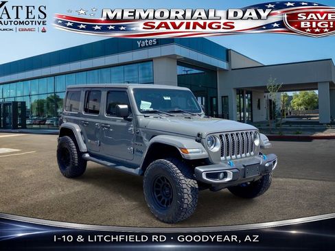 Used 2023 Jeep Wrangler Unlimited Sahara AWD/4WD image 1