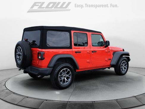 Used 2024 Jeep Wrangler Unlimited Sport AWD/4WD image 9