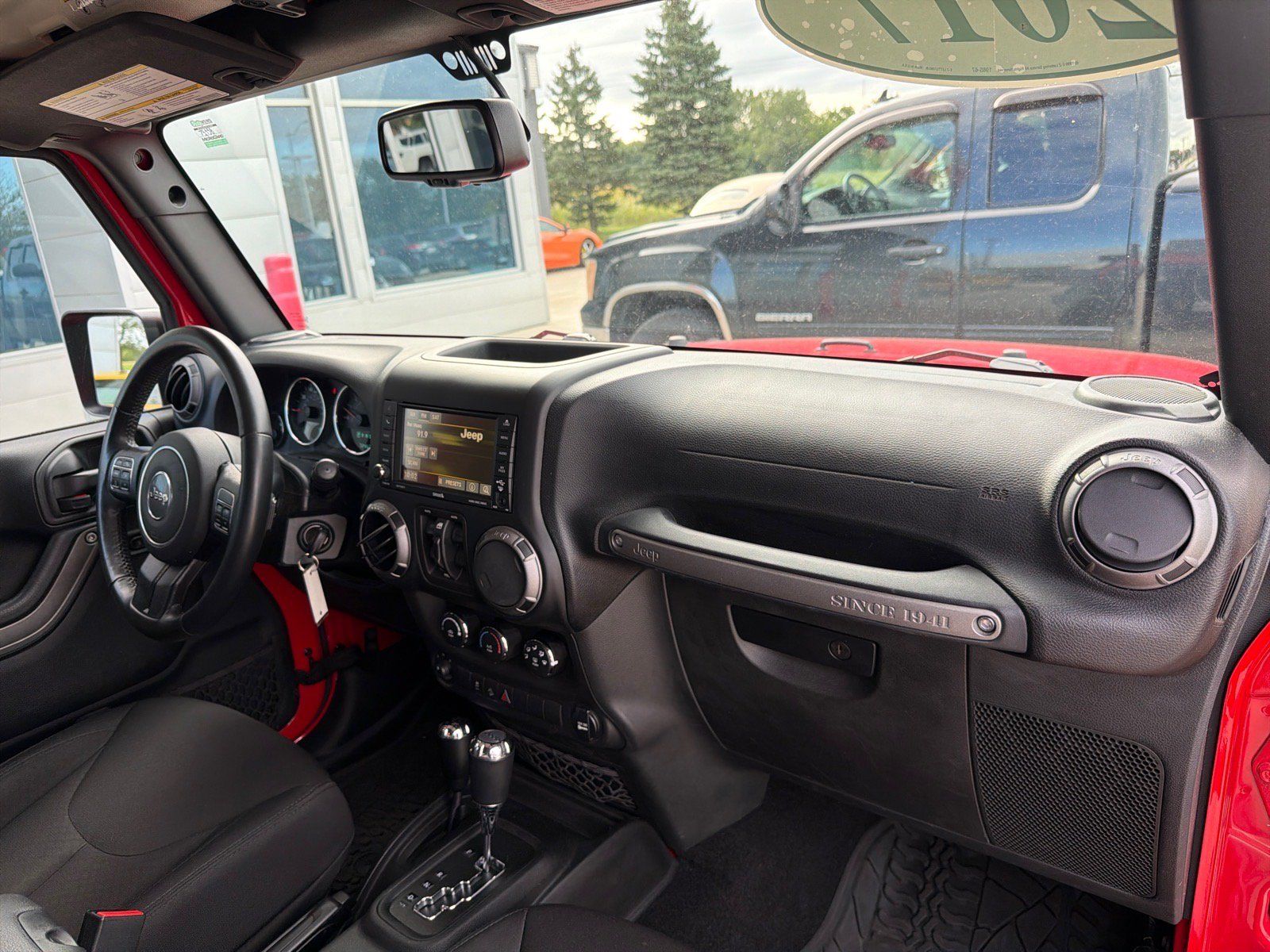 Used 2017 Jeep Wrangler Unlimited Sport AWD/4WD image 26