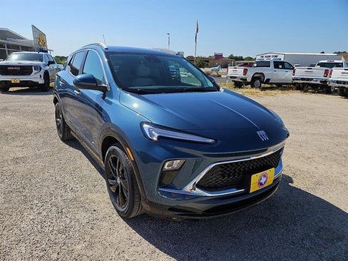 New 2026 Buick Encore GX Sport Touring image 7