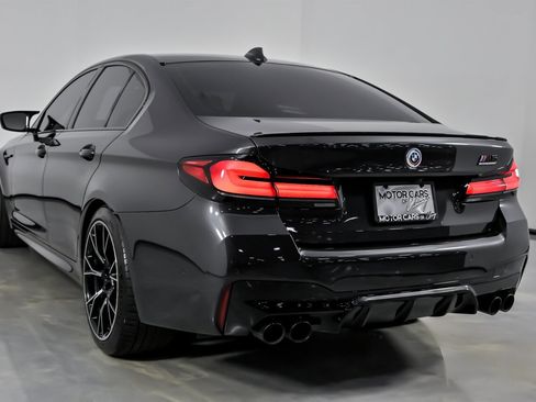 Used 2022 BMW M5 w/ Competition Package image 9