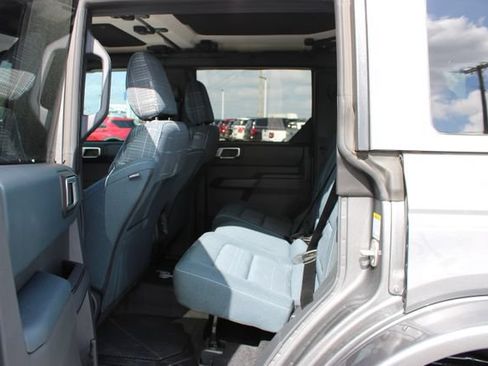 New 2026 Ford Bronco Heritage Edition AWD/4WD image 11