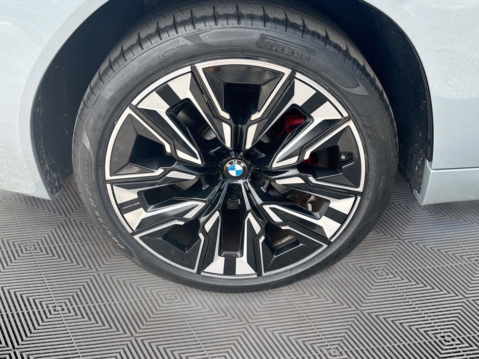 Used 2025 BMW X3 xDrive30i w/ Premium Package AWD/4WD image 31
