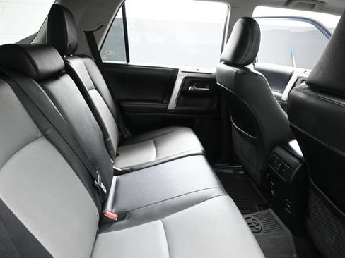 Used 2019 Toyota 4Runner SR5 Premium AWD/4WD image 30