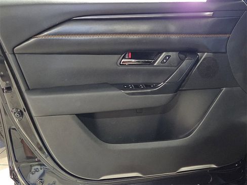 Used 2024 MAZDA CX-50 2.5 Turbo w/ Cargo Package image 16