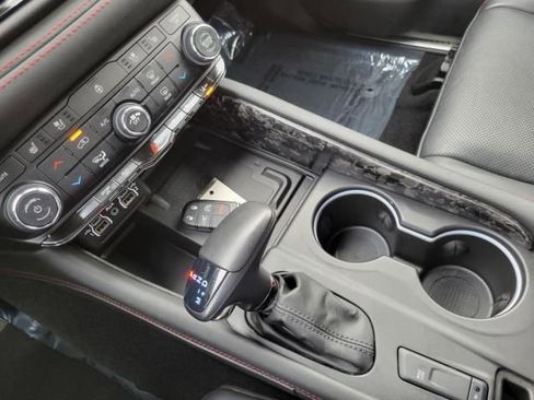 Used 2024 Dodge Durango R/T image 35