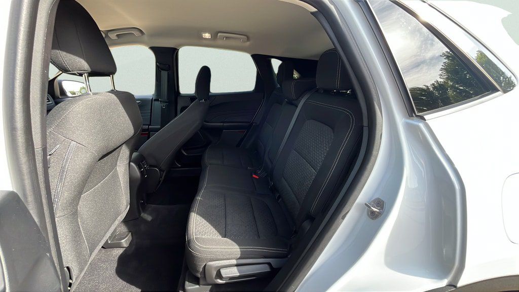 Used 2023 Ford Escape Active AWD/4WD image 16