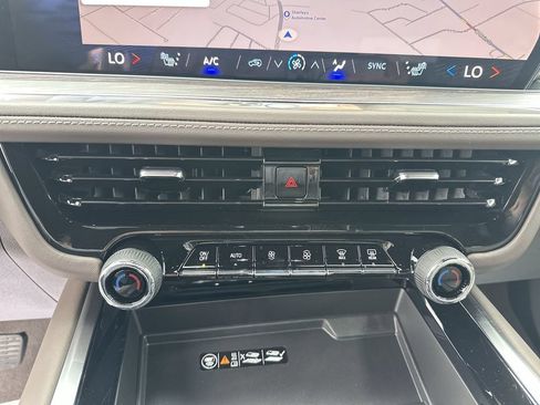 New 2026 Chevrolet Tahoe Z71 w/ Z71 Off-Road Package AWD/4WD image 25