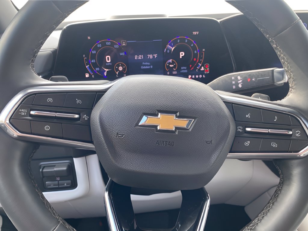 Used 2026 Chevrolet Suburban Premier w/ Sun And Tow Package AWD/4WD image 35
