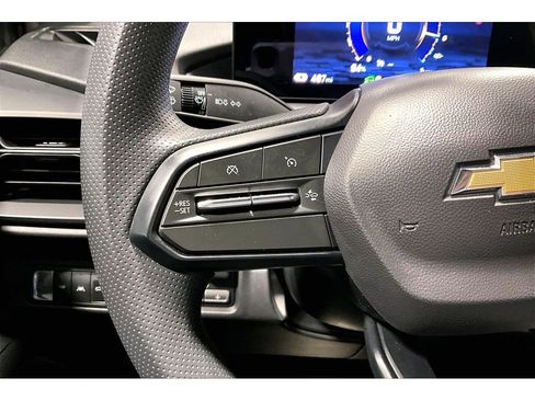 Used 2025 Chevrolet Silverado EV W/T image 19