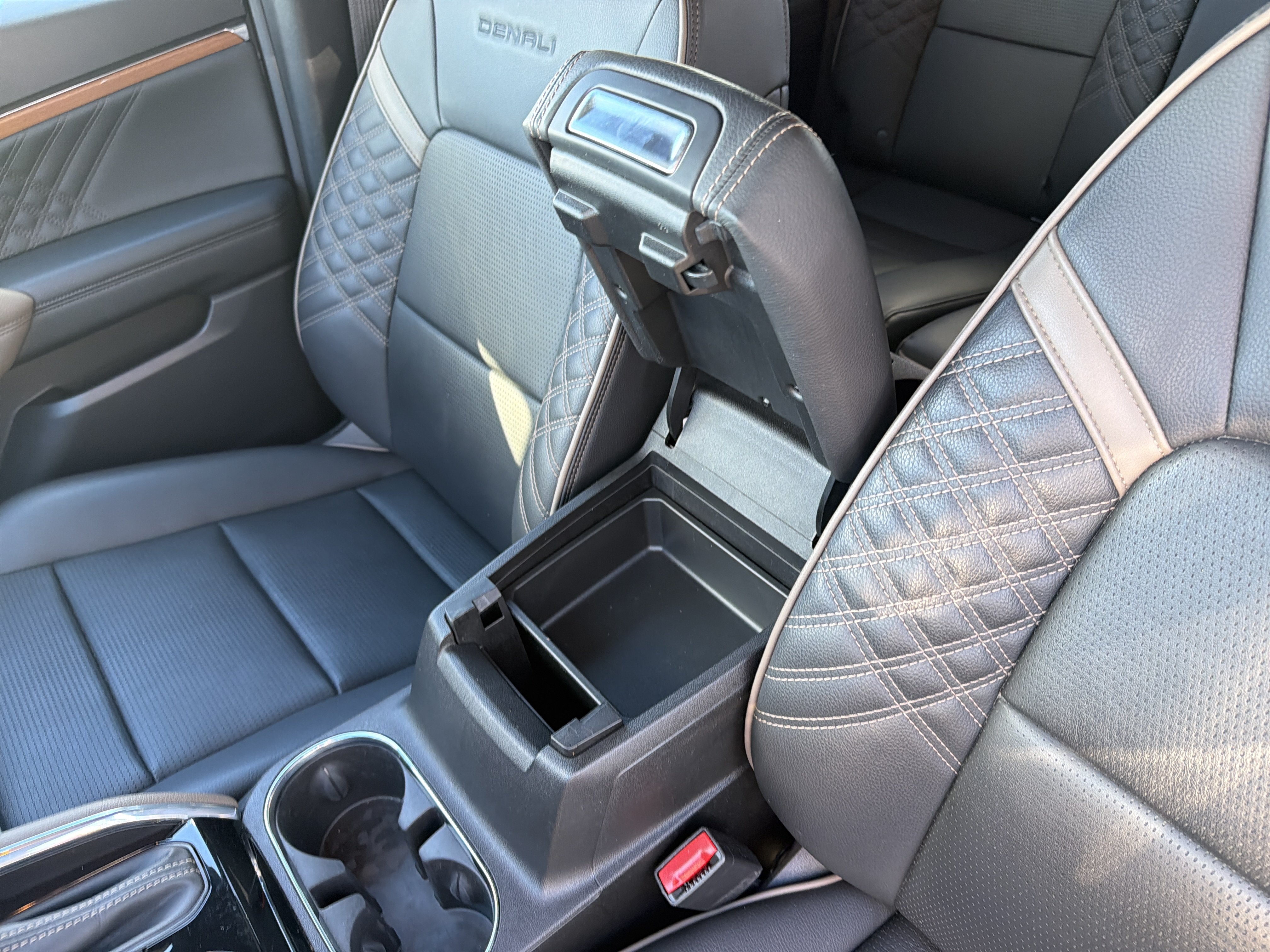 Used 2023 GMC Canyon Denali AWD/4WD image 28