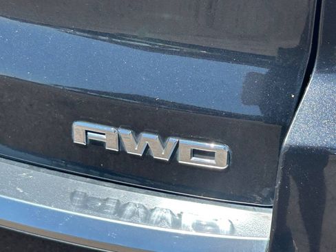 Used 2015 GMC Acadia SLT w/ Premium Edition AWD/4WD image 9