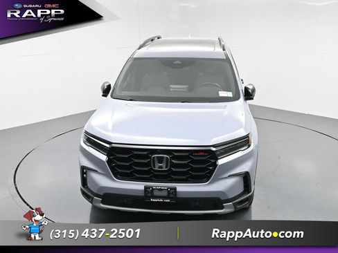 Used 2024 Honda Pilot TrailSport image 27