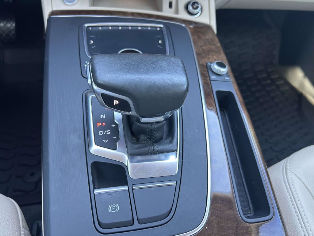 Used 2018 Audi Q5 2.0T Premium Plus w/ Premium Plus Package AWD/4WD image 20