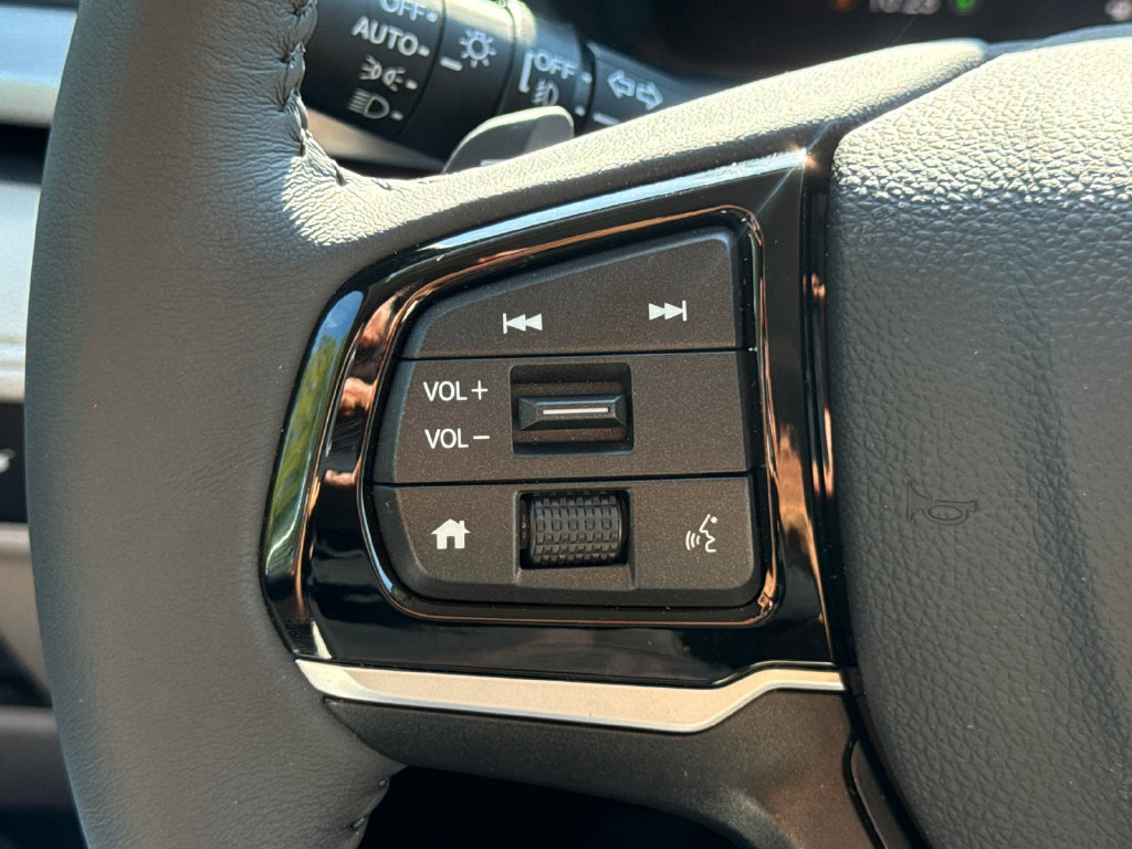 Used 2026 Honda Odyssey EX-L image 30