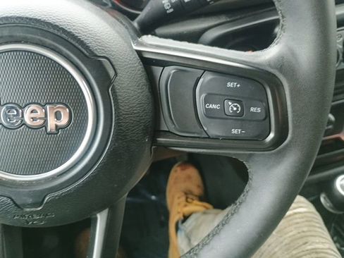 Certified 2023 Jeep Wrangler Unlimited Sport AWD/4WD image 28