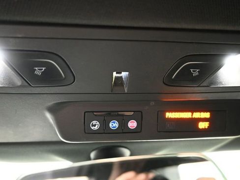 Used 2023 Chevrolet Camaro LT image 33