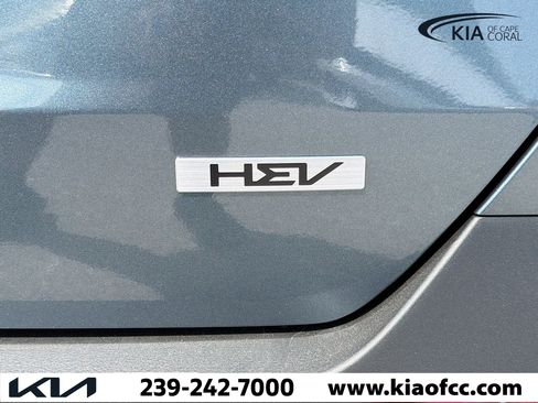 New 2026 Kia Carnival SX image 11