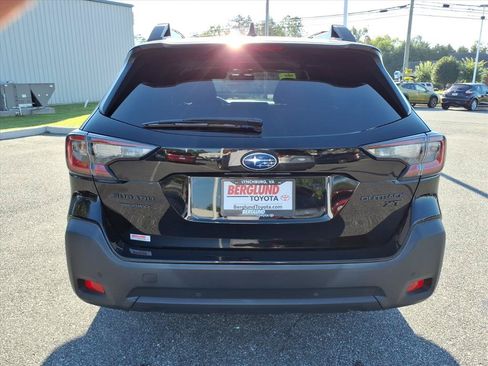 Used 2024 Subaru Outback Onyx Edition XT w/ Tech Package 3 AWD/4WD image 11