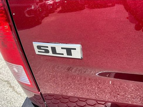 Used 2024 RAM 1500 Classic SLT RWD image 26