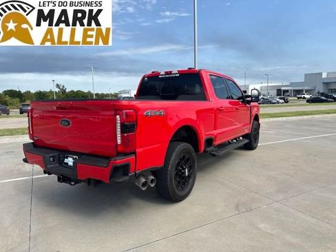 Used 2025 Ford F250 XLT w/ Black Appearance Package AWD/4WD image 4