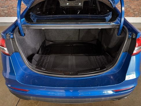 Used 2020 Ford Fusion SEL image 34