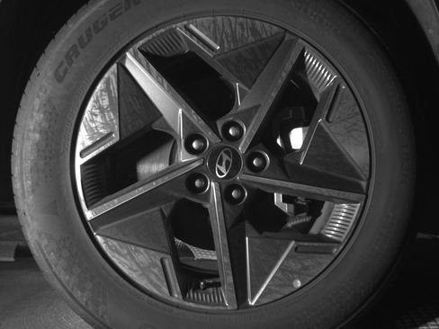 Used 2025 Hyundai Tucson SEL image 13