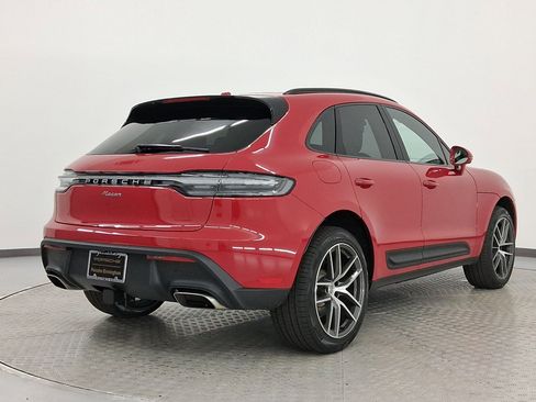 New 2026 Porsche Macan image 7