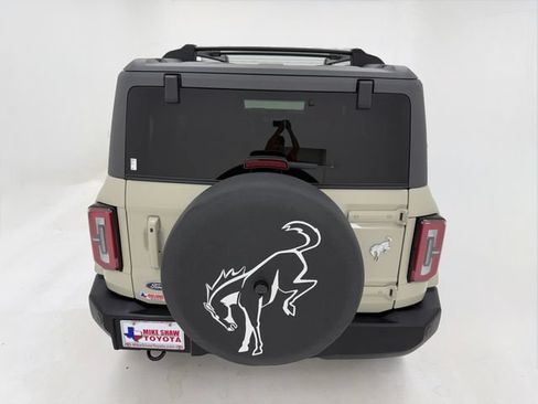 Used 2025 Ford Bronco Outer Banks AWD/4WD image 39