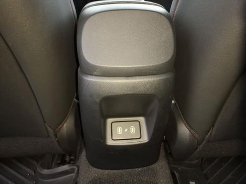 Used 2025 Hyundai Elantra N Line image 14