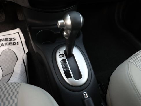 Used 2014 Nissan Versa Note SV image 16