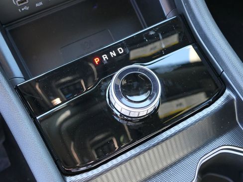 New 2025 Jeep Grand Cherokee Limited image 17