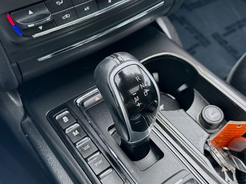 Used 2017 Maserati Ghibli image 16