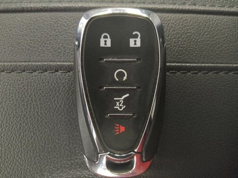 Used 2019 Chevrolet Blazer LT FWD image 32