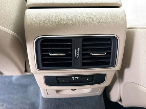 Used 2019 Audi Q5 2.0T Premium image 26