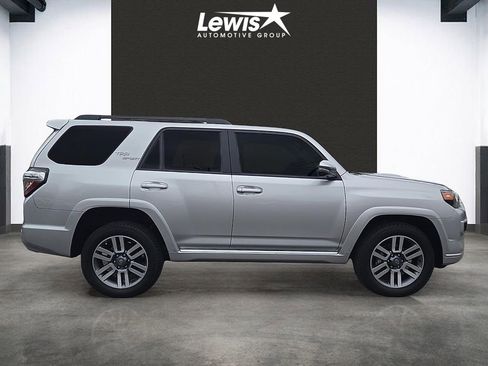 Used 2023 Toyota 4Runner TRD Sport w/ Technology Package AWD/4WD image 5
